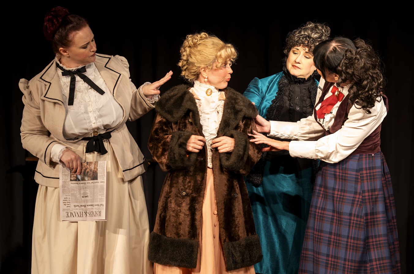 Leann Fryer, Sarah Manna, Patricia Combs, Hillary Schranz by Steve Rogers Photography.jpg
