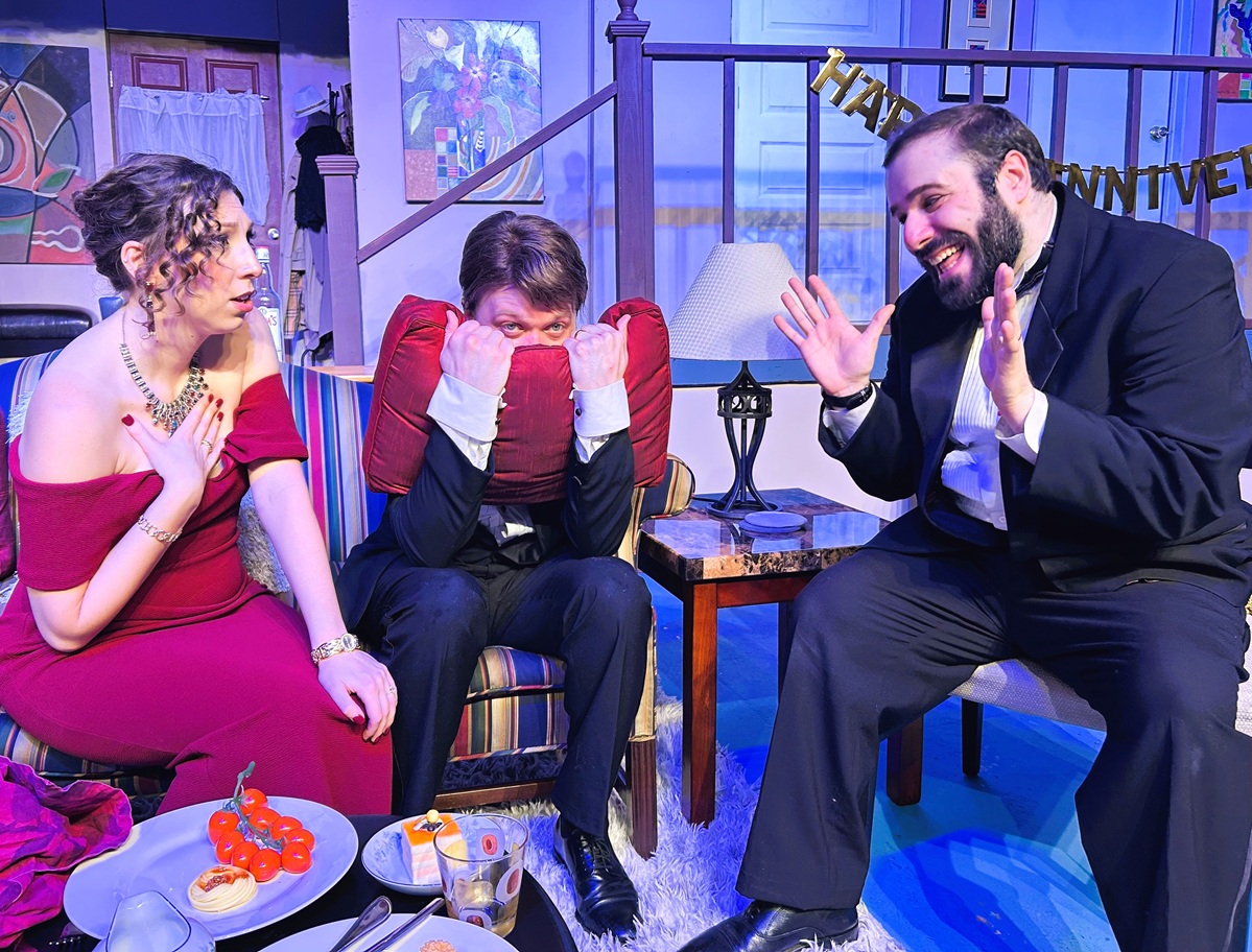 rumors_show_pic_2.jpg